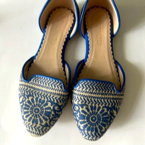 Elegant Restricted Blue Floral and Cream Women's Loafers Flats - Picture 11 of 12